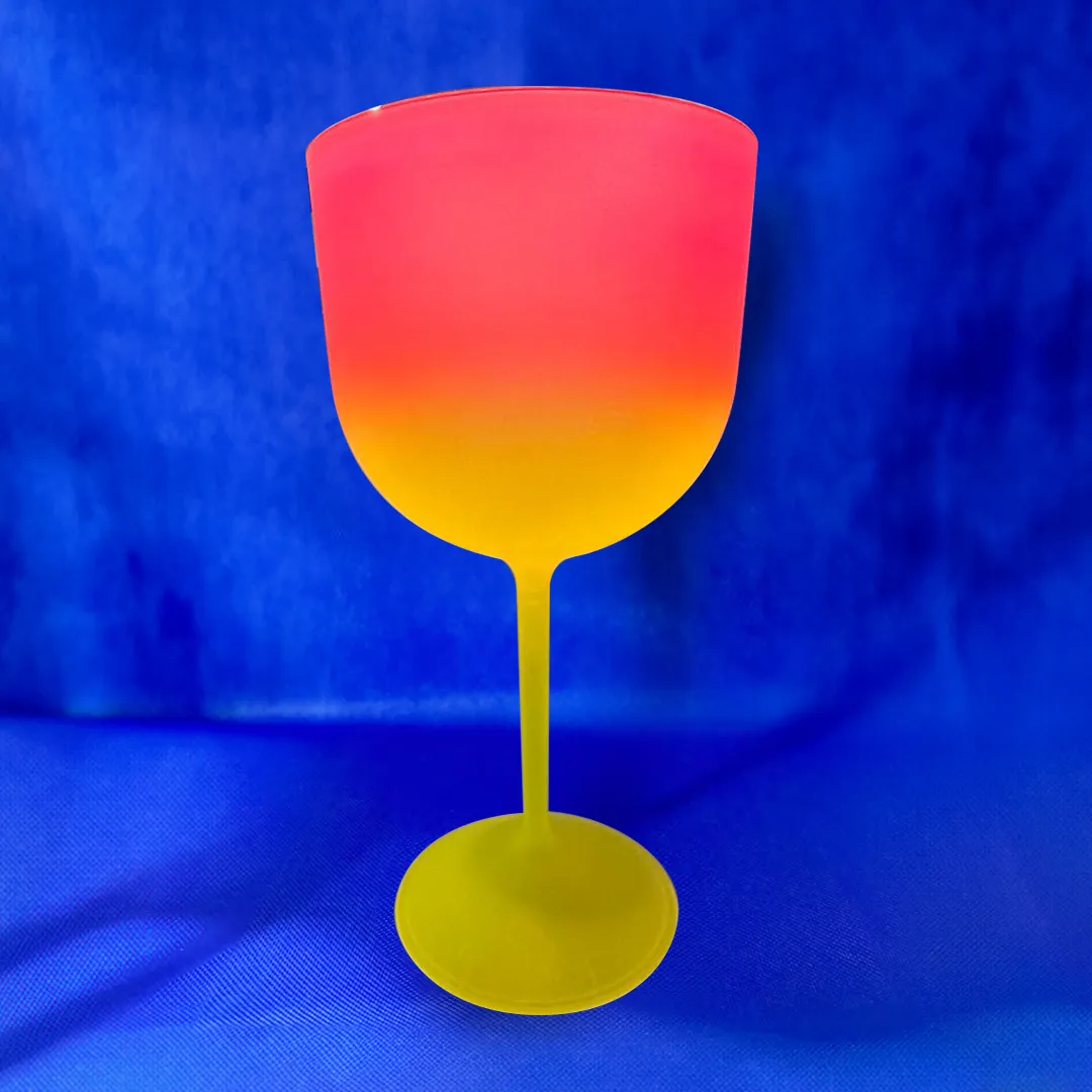 zkr_copos_model__0016_taca_de_gin_bicolor